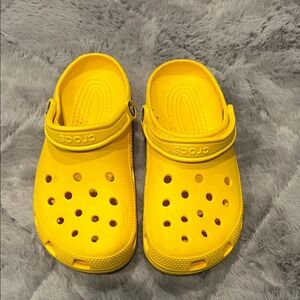 CROCS Bright Yellow Sandals, Men’s 8, Women’s 10